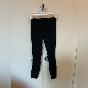 Athleta salutation leggings